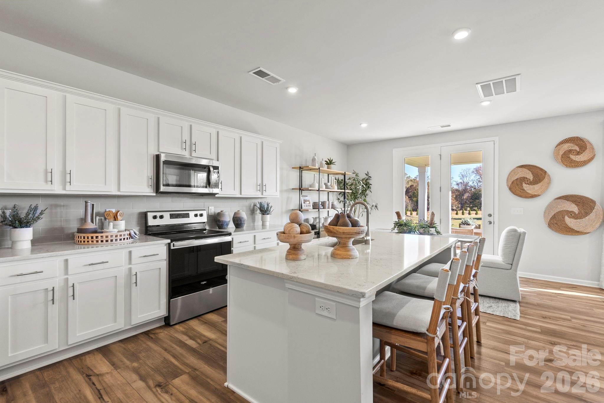 685 Cashion Road — York