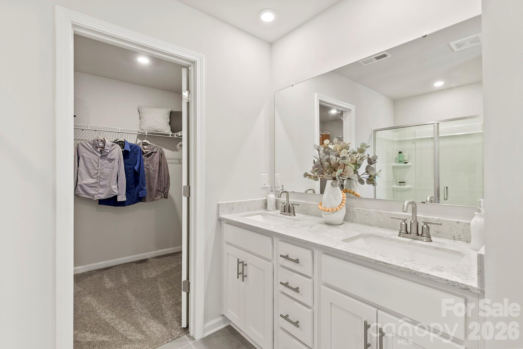 685 Cashion Road — York