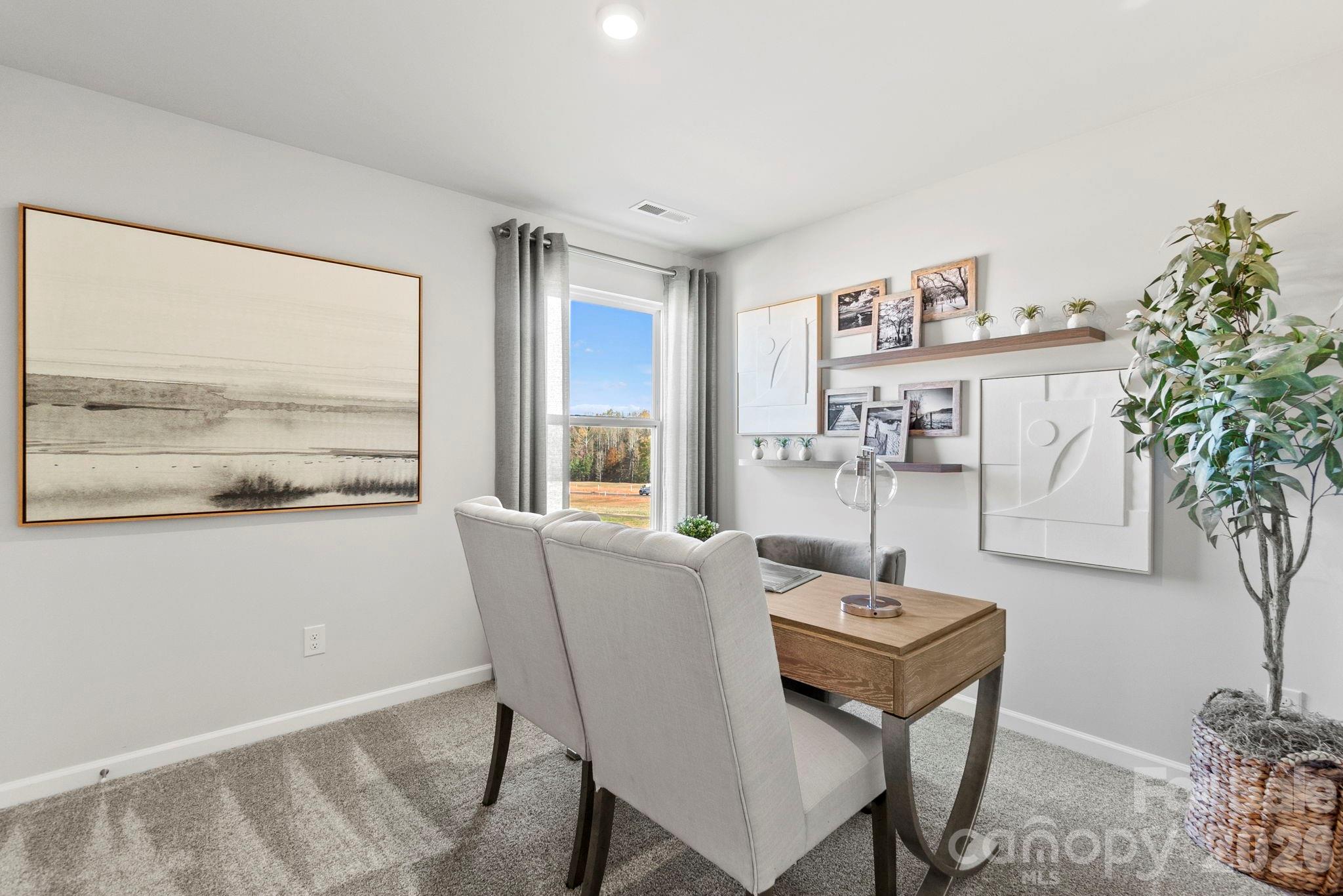 685 Cashion Road — York