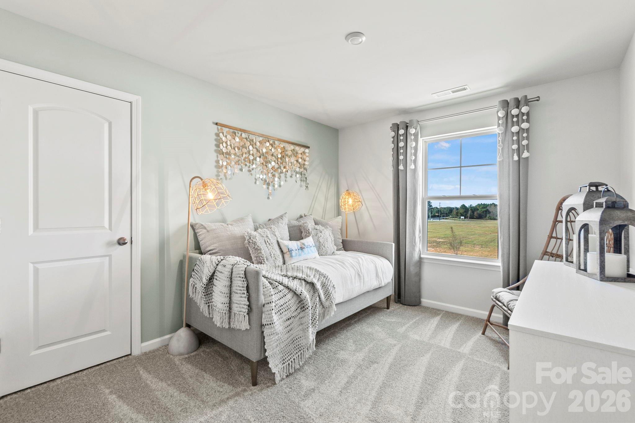 685 Cashion Road — York