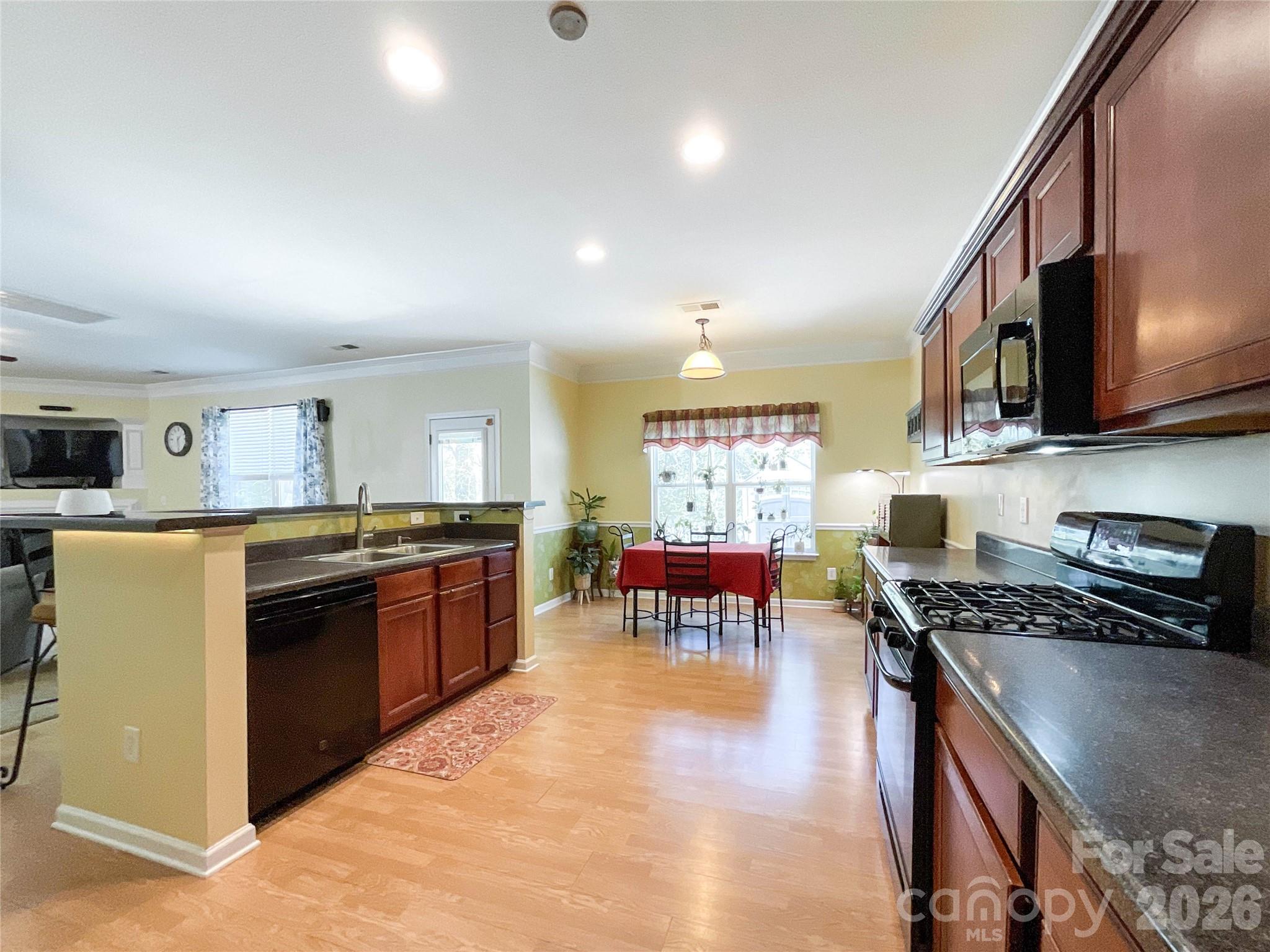 15137 Oldcorn Lane — Charlotte