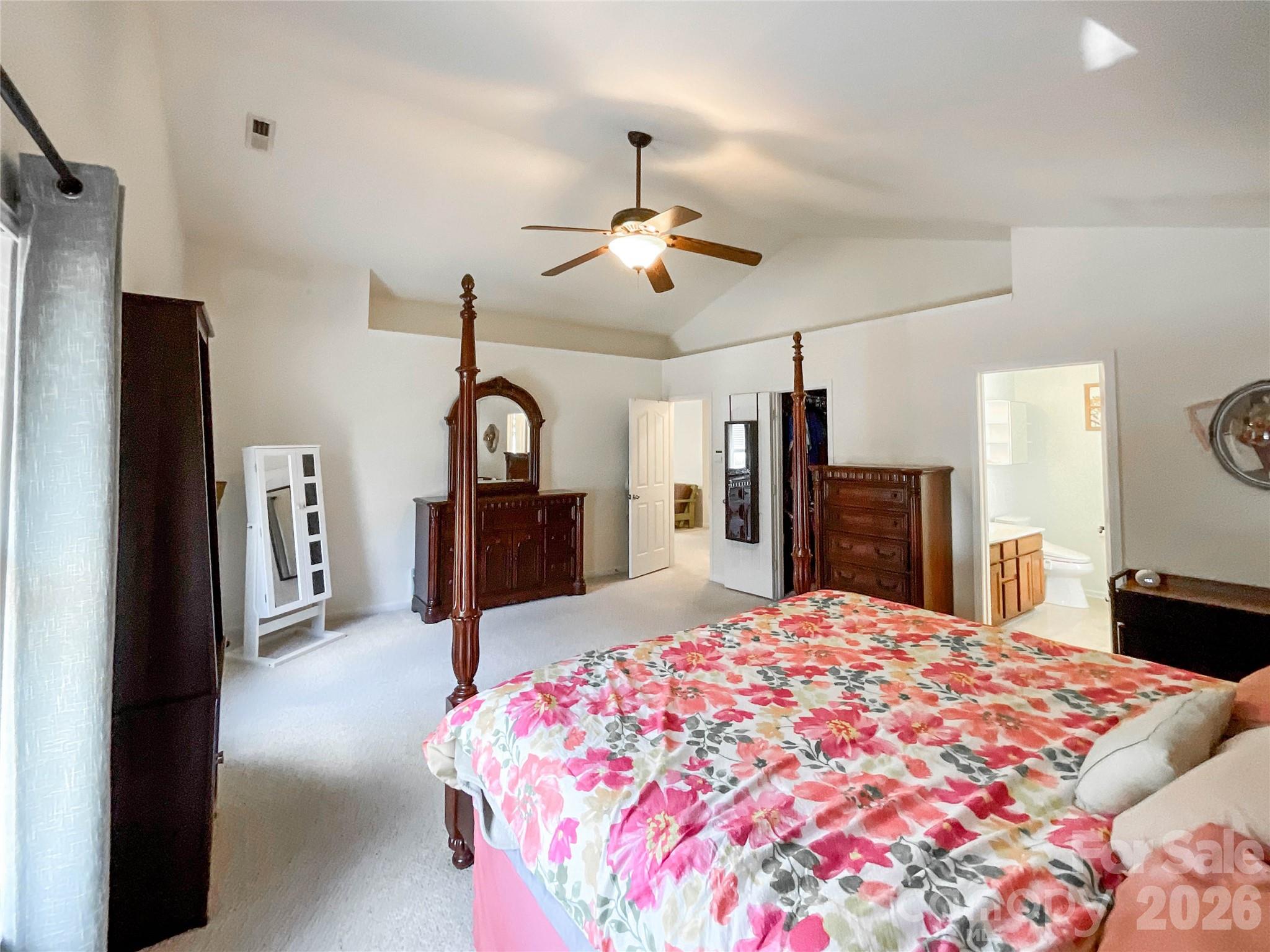 15137 Oldcorn Lane — Charlotte