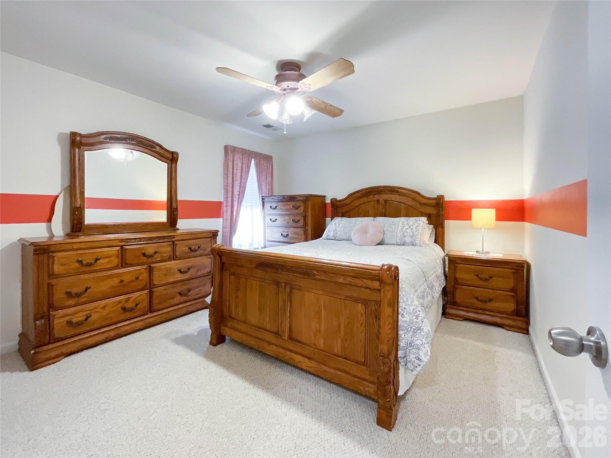 15137 Oldcorn Lane — Charlotte