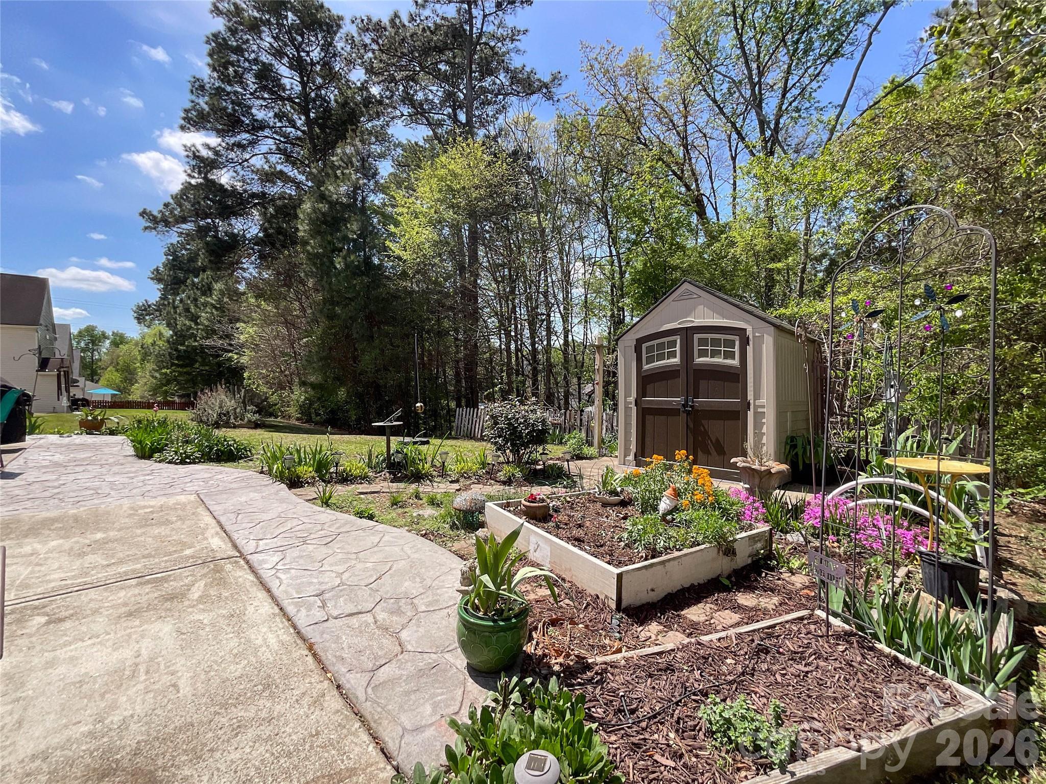 15137 Oldcorn Lane — Charlotte