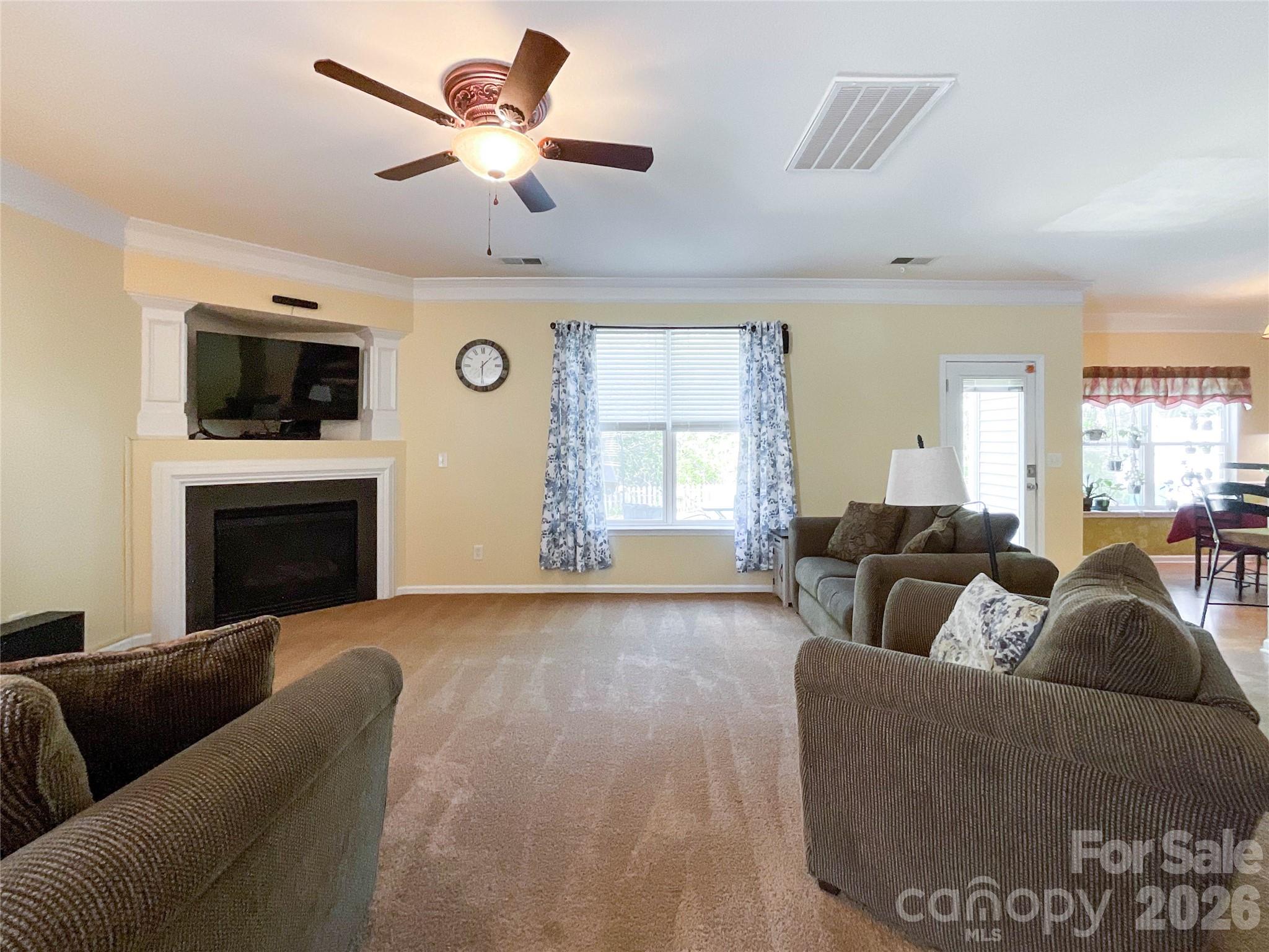 15137 Oldcorn Lane — Charlotte