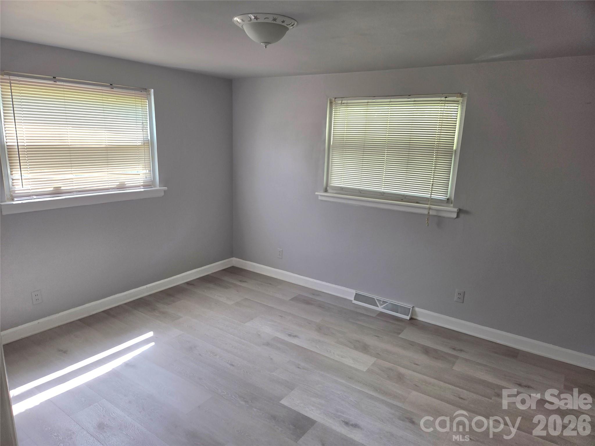 7222 Melody Lane — Charlotte