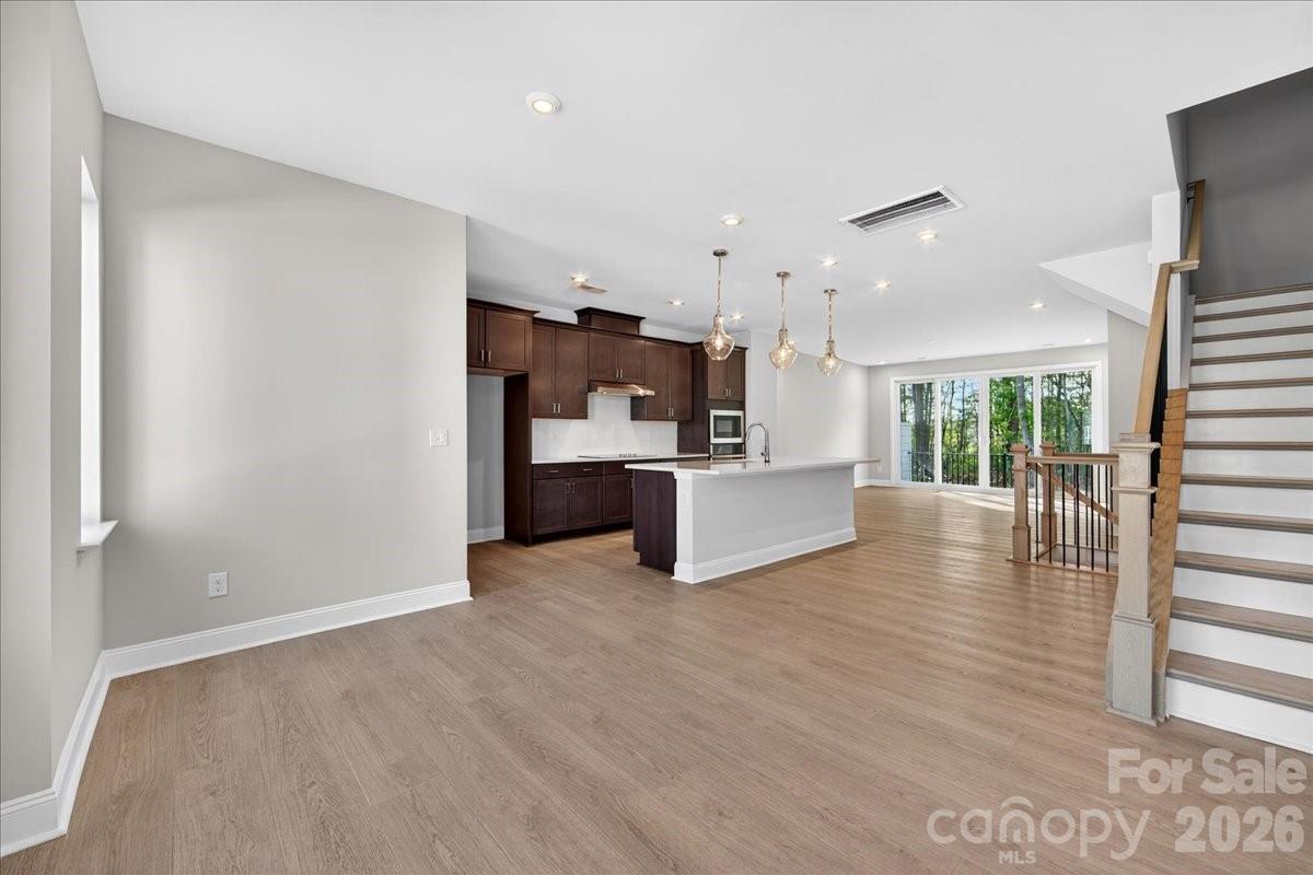 7933 Cedarsmith Court — Charlotte