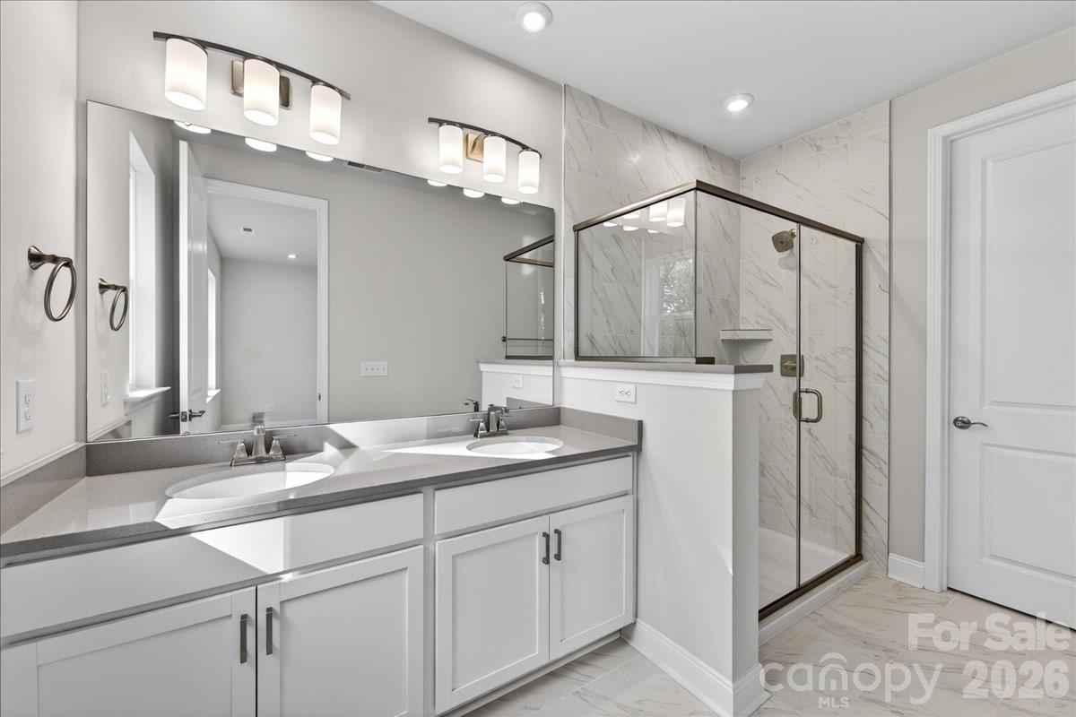 7933 Cedarsmith Court — Charlotte