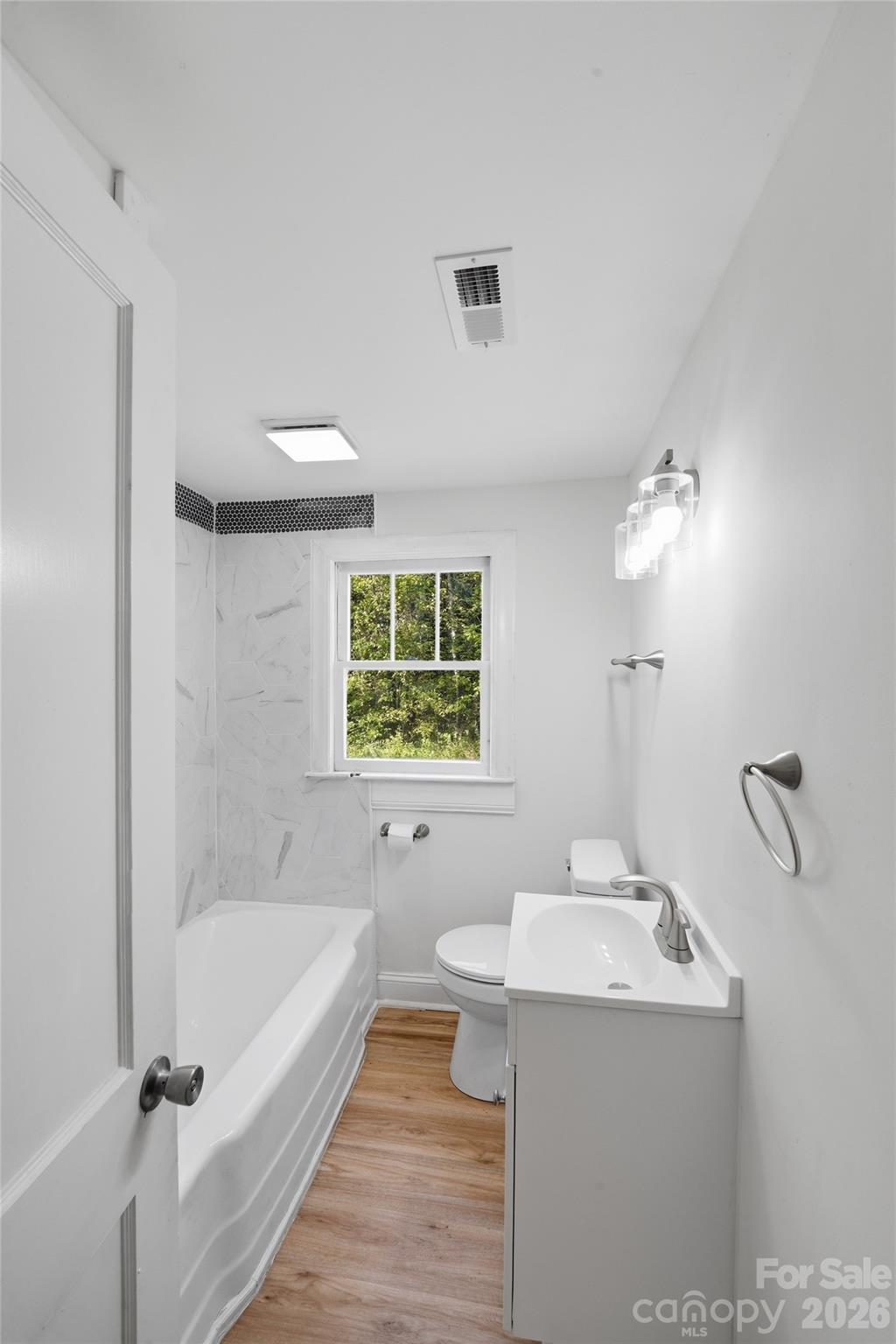 2231 Claremont Road — Newton