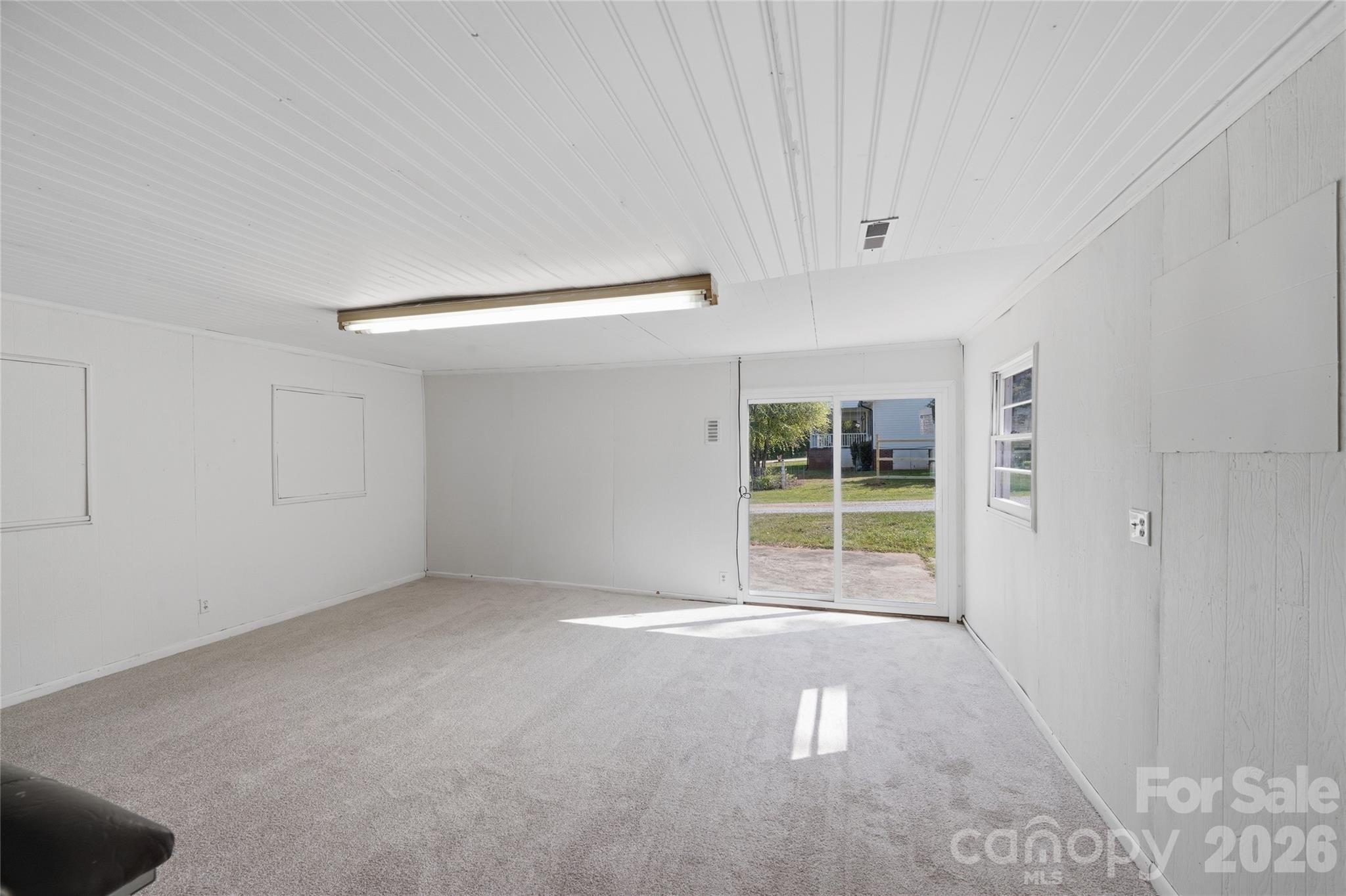 2231 Claremont Road — Newton