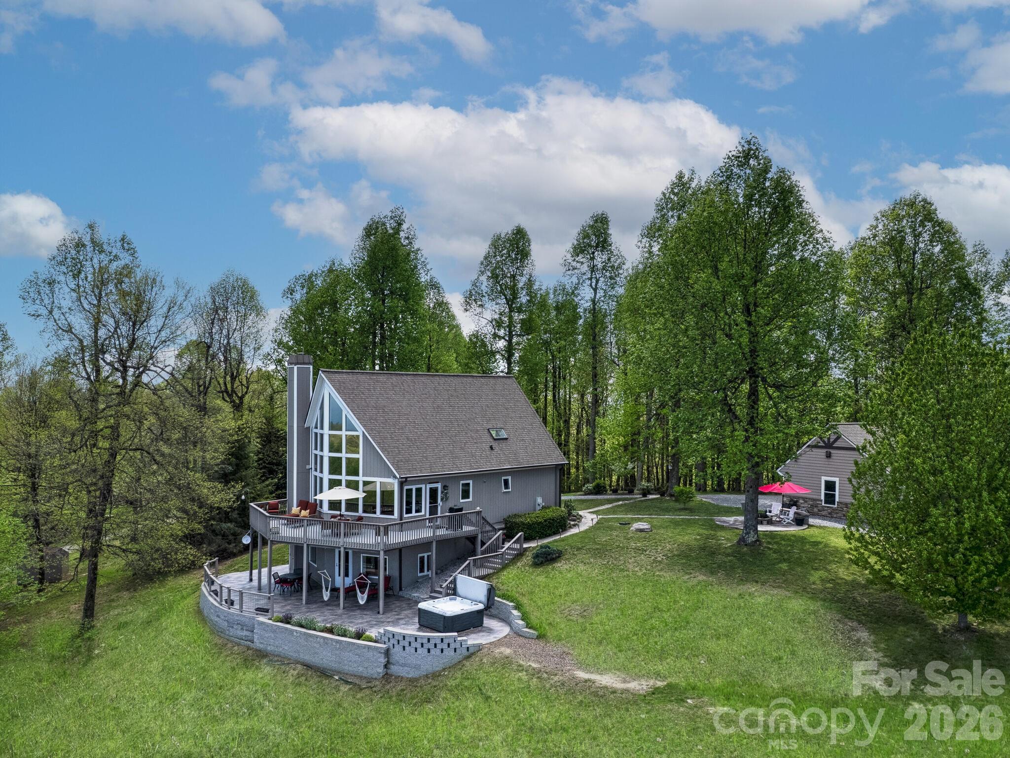107 Fawns Rest None — Black Mountain