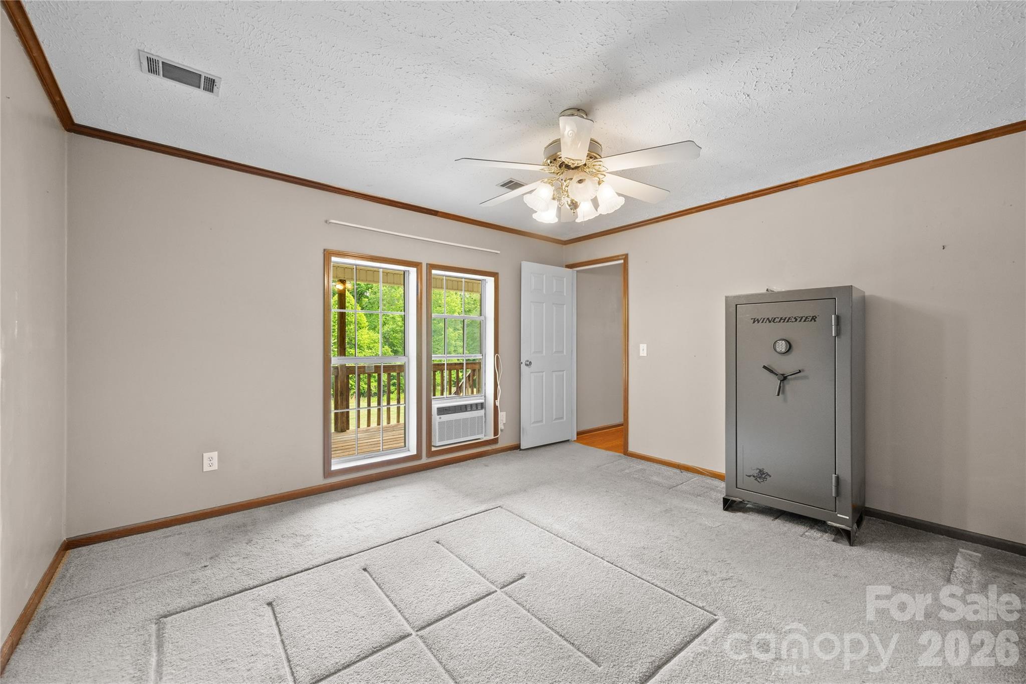 6582 Hoot Owls Hollow Road — Hickory