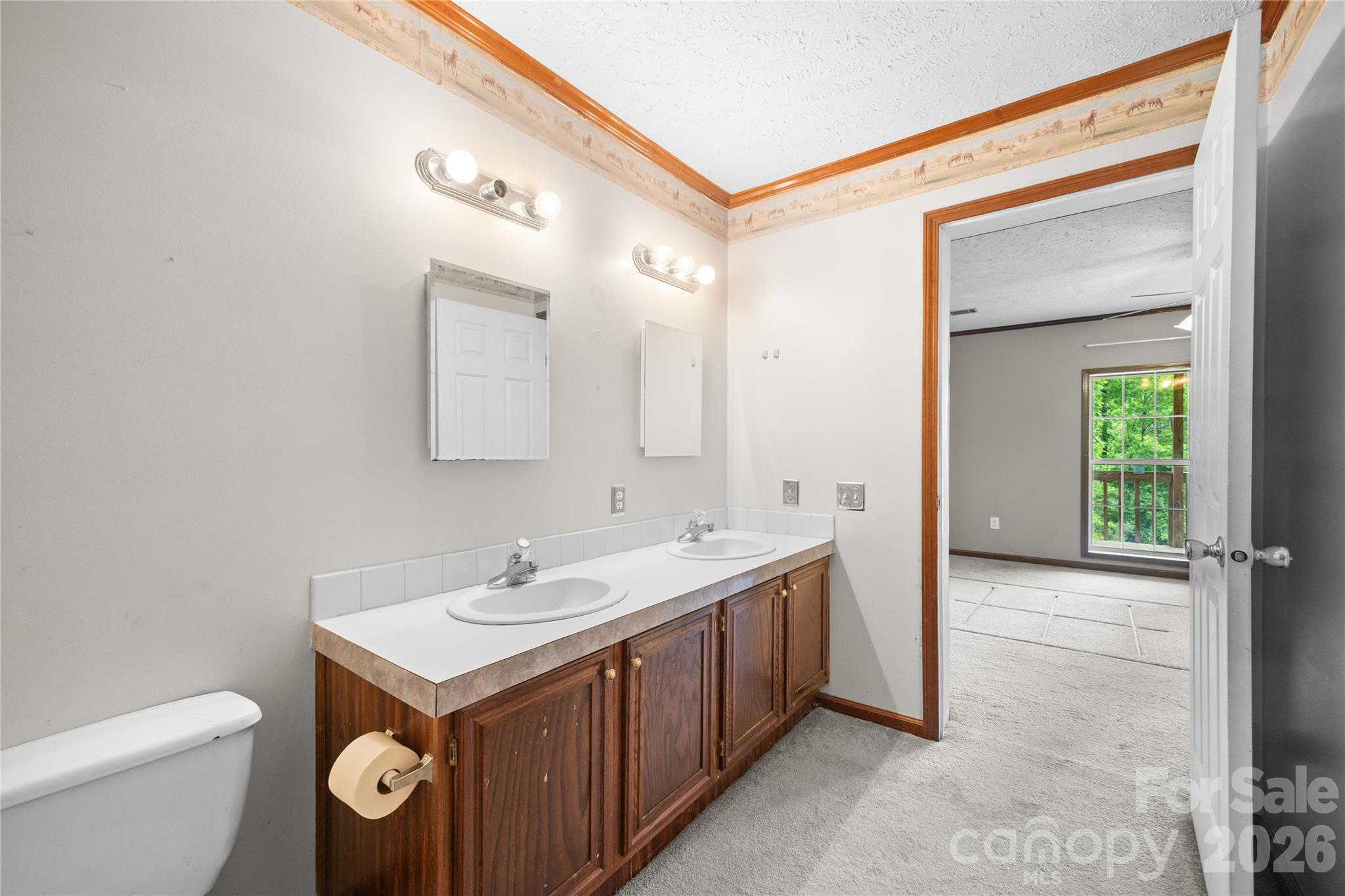 6582 Hoot Owls Hollow Road — Hickory
