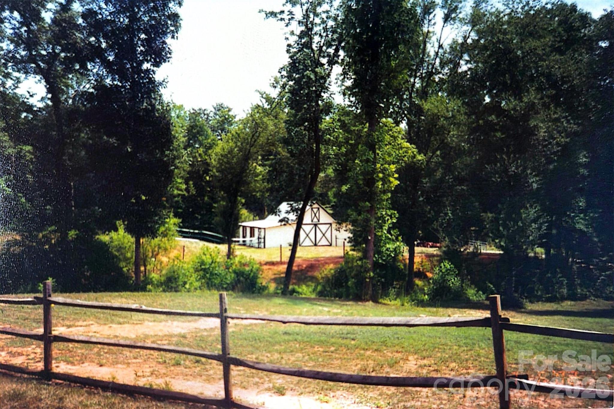 6582 Hoot Owls Hollow Road — Hickory