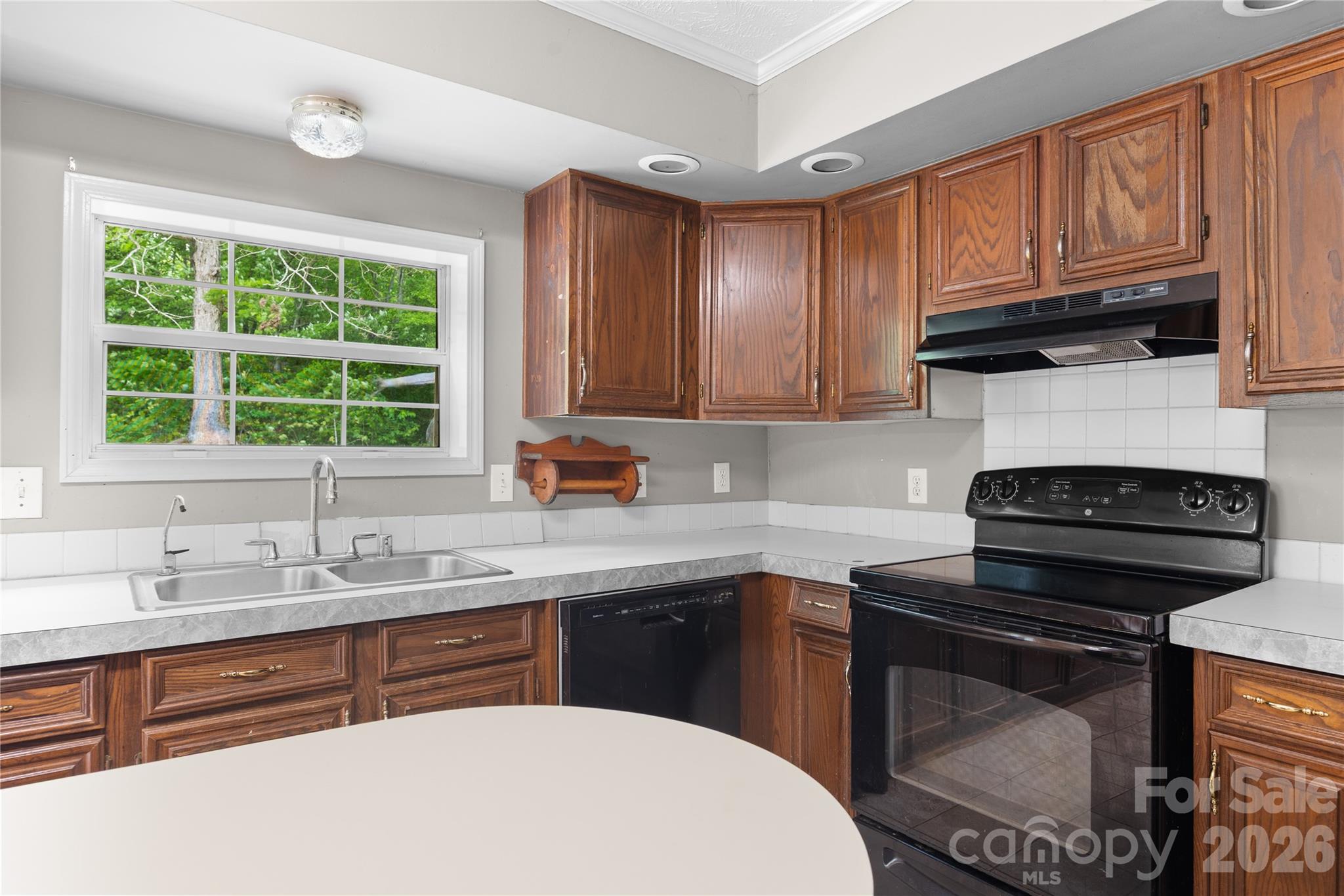 6582 Hoot Owls Hollow Road — Hickory