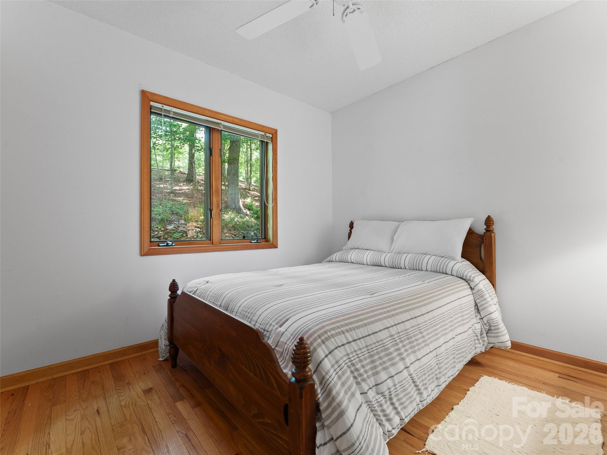 43 Hungryneck Hollow Lane — Saluda