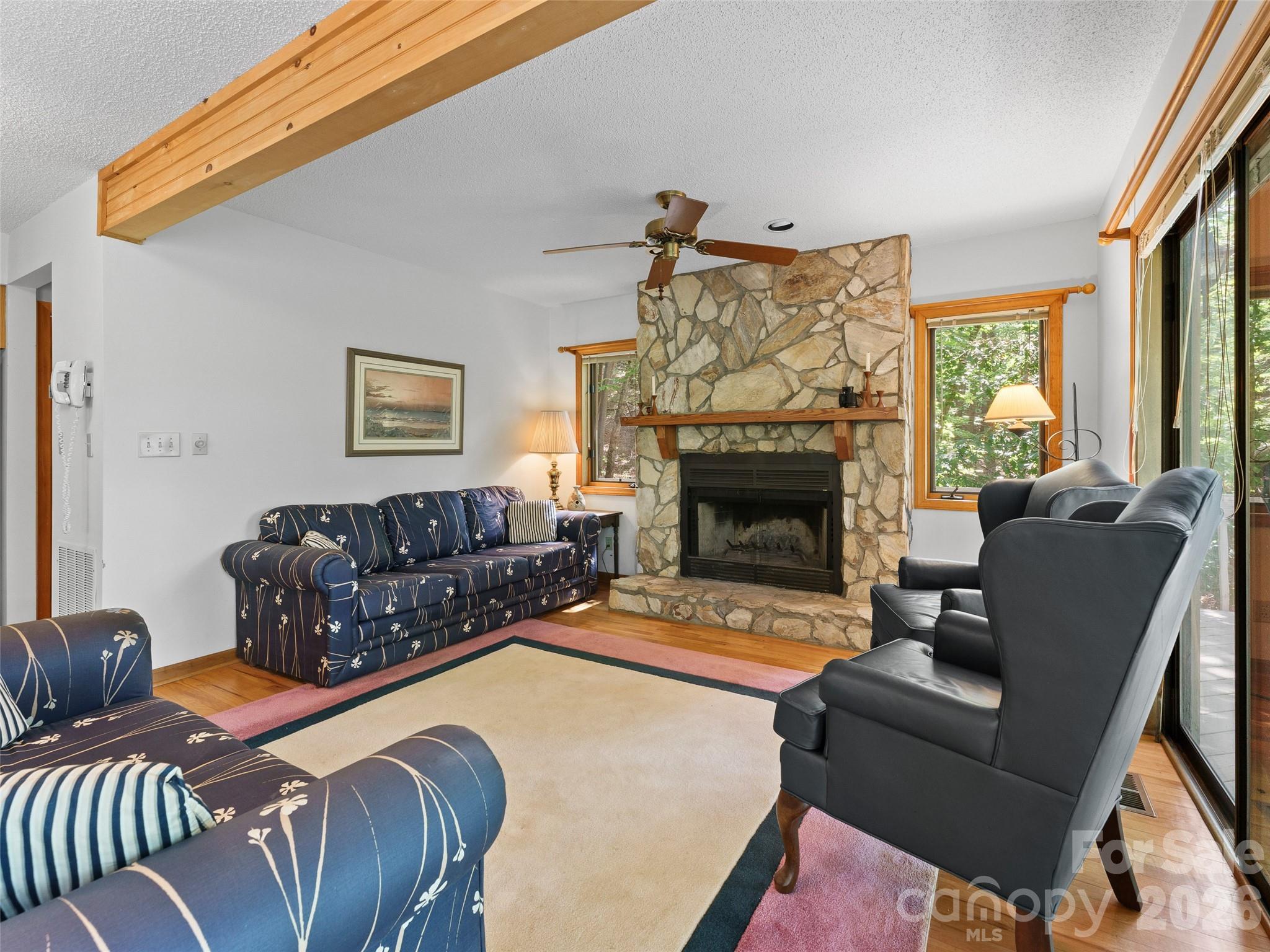 43 Hungryneck Hollow Lane — Saluda