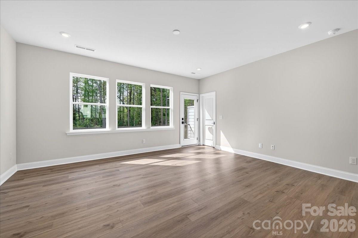 7929 Cedarsmith Court — Charlotte