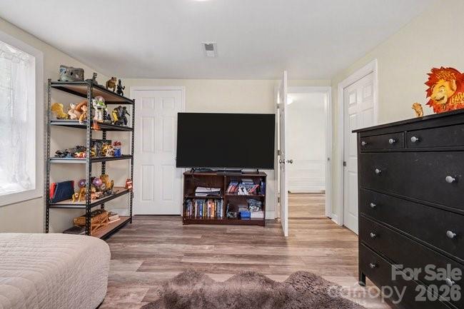 500 Boger Street — Mooresville