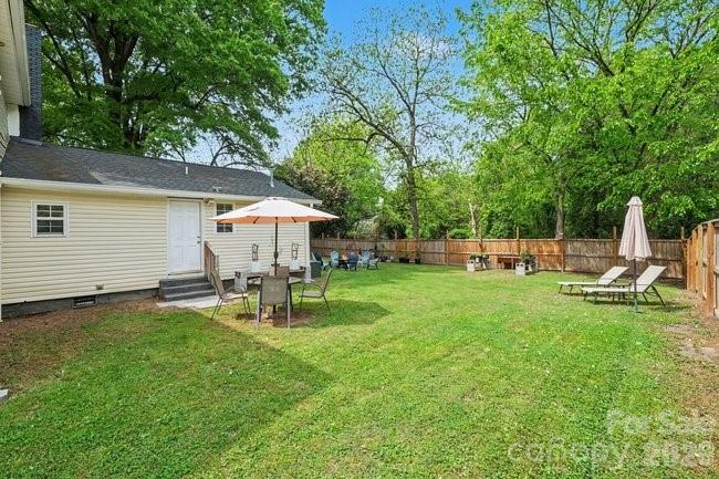 500 Boger Street — Mooresville