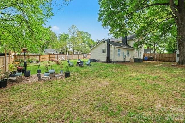 500 Boger Street — Mooresville
