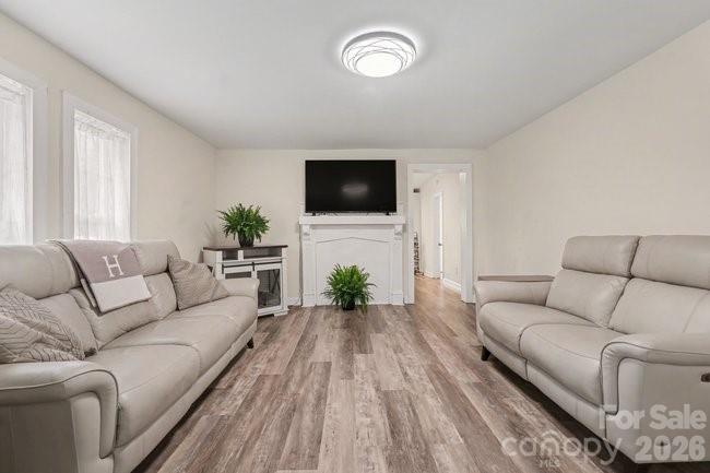 500 Boger Street — Mooresville