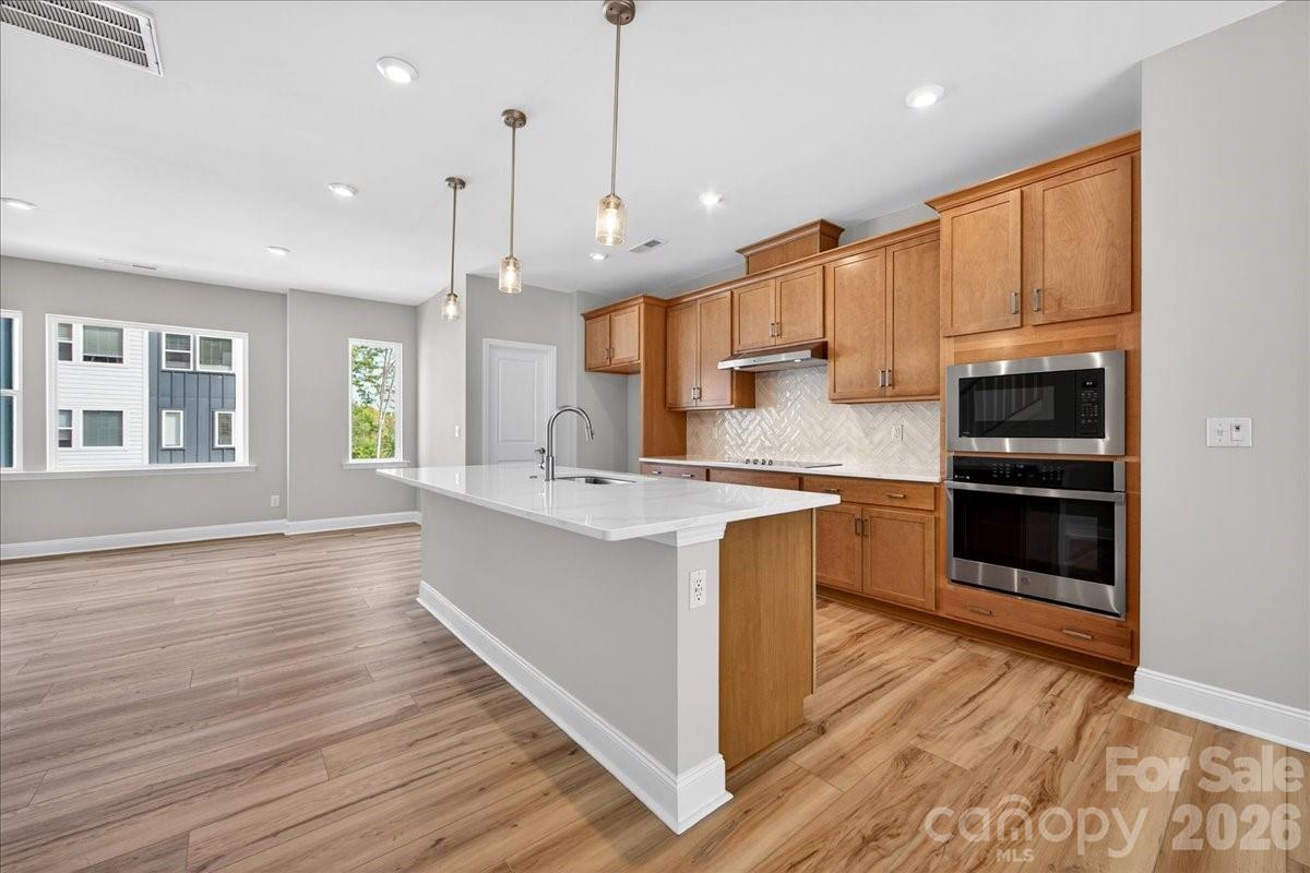 7925 Cedarsmith Court — Charlotte