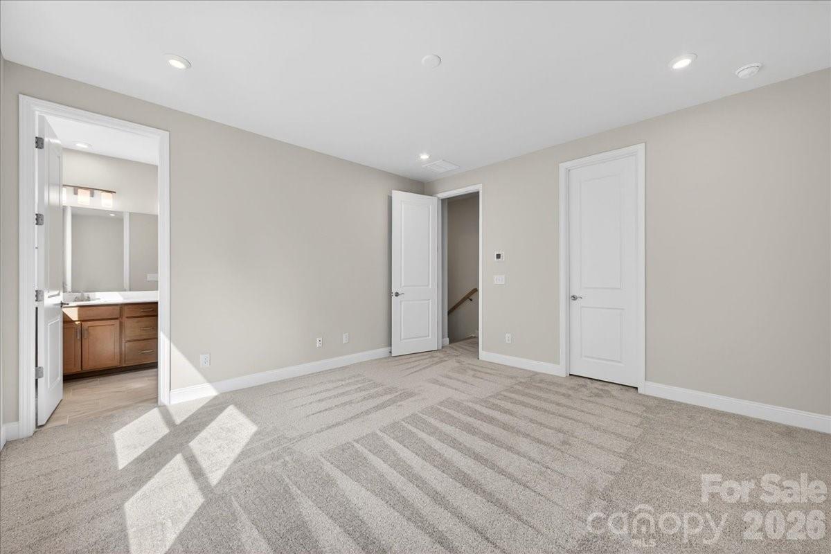 7925 Cedarsmith Court — Charlotte