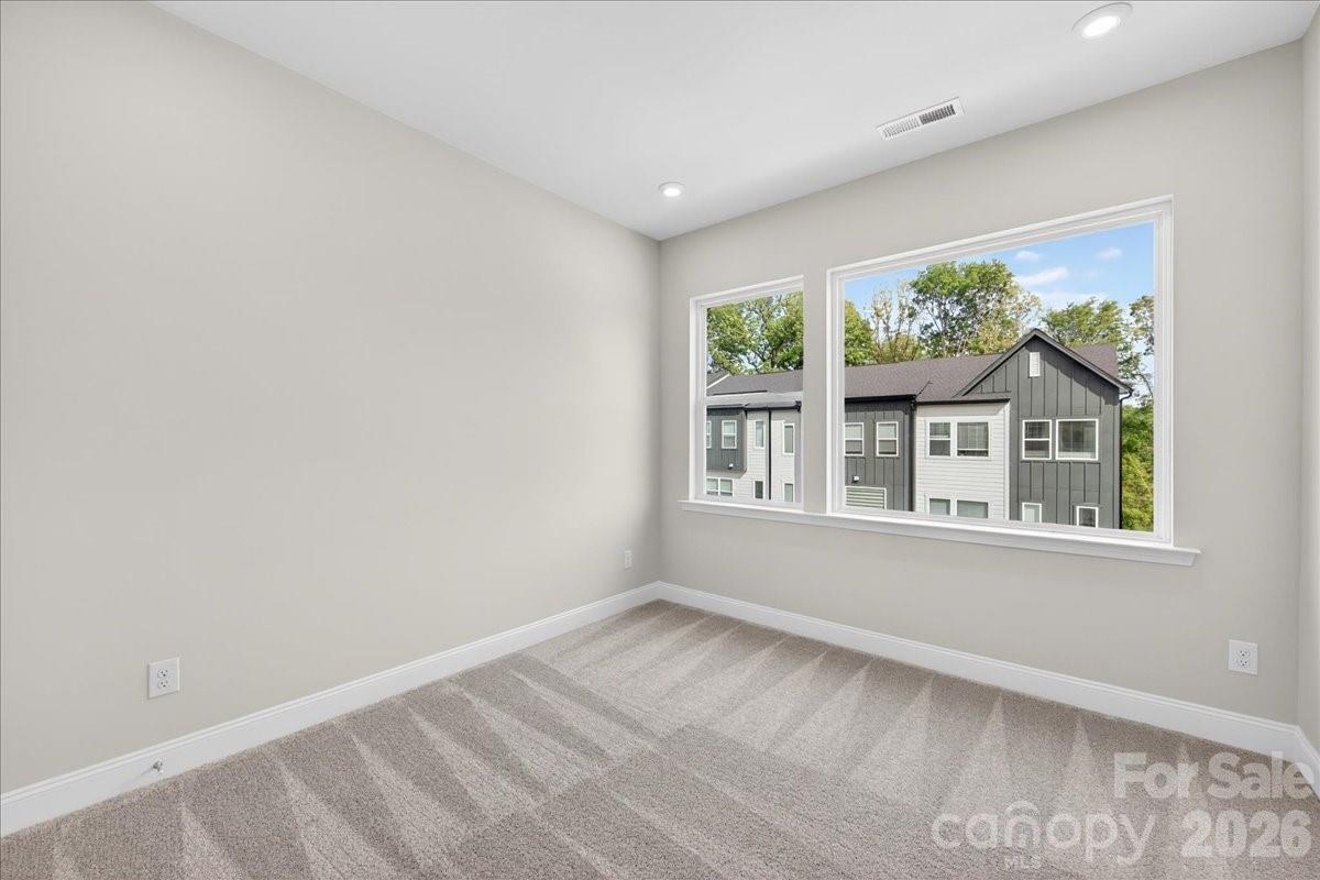 7925 Cedarsmith Court — Charlotte
