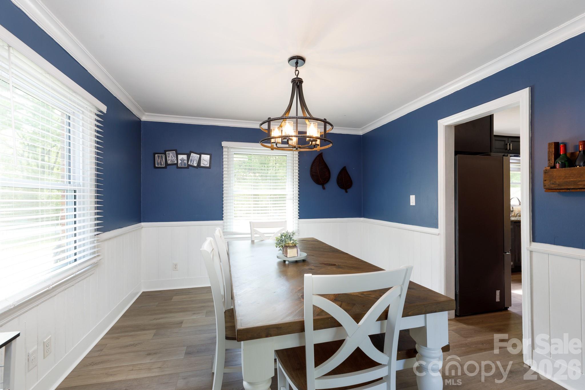 122 Crestwood Drive — Chester