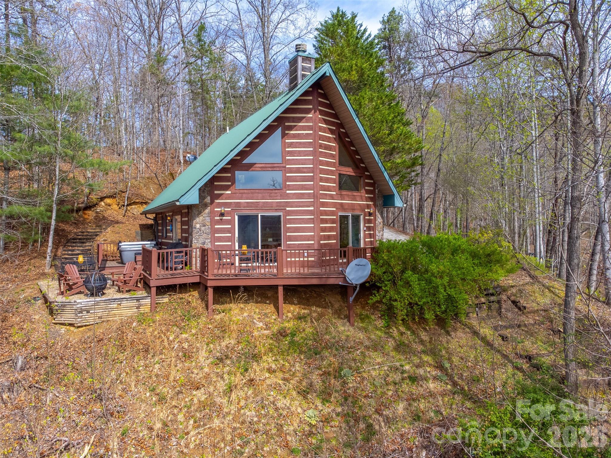 183 Ridge Place — Bryson City