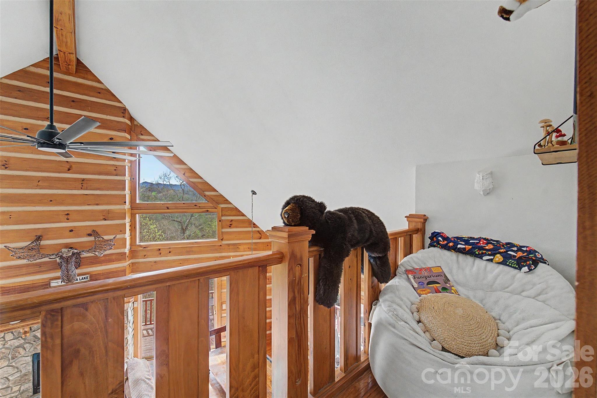 183 Ridge Place — Bryson City