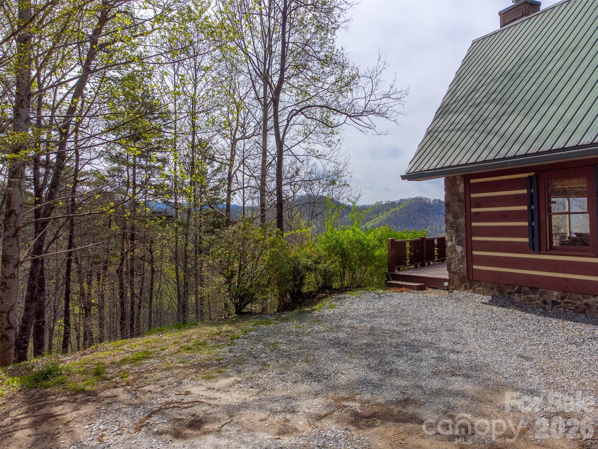 183 Ridge Place — Bryson City