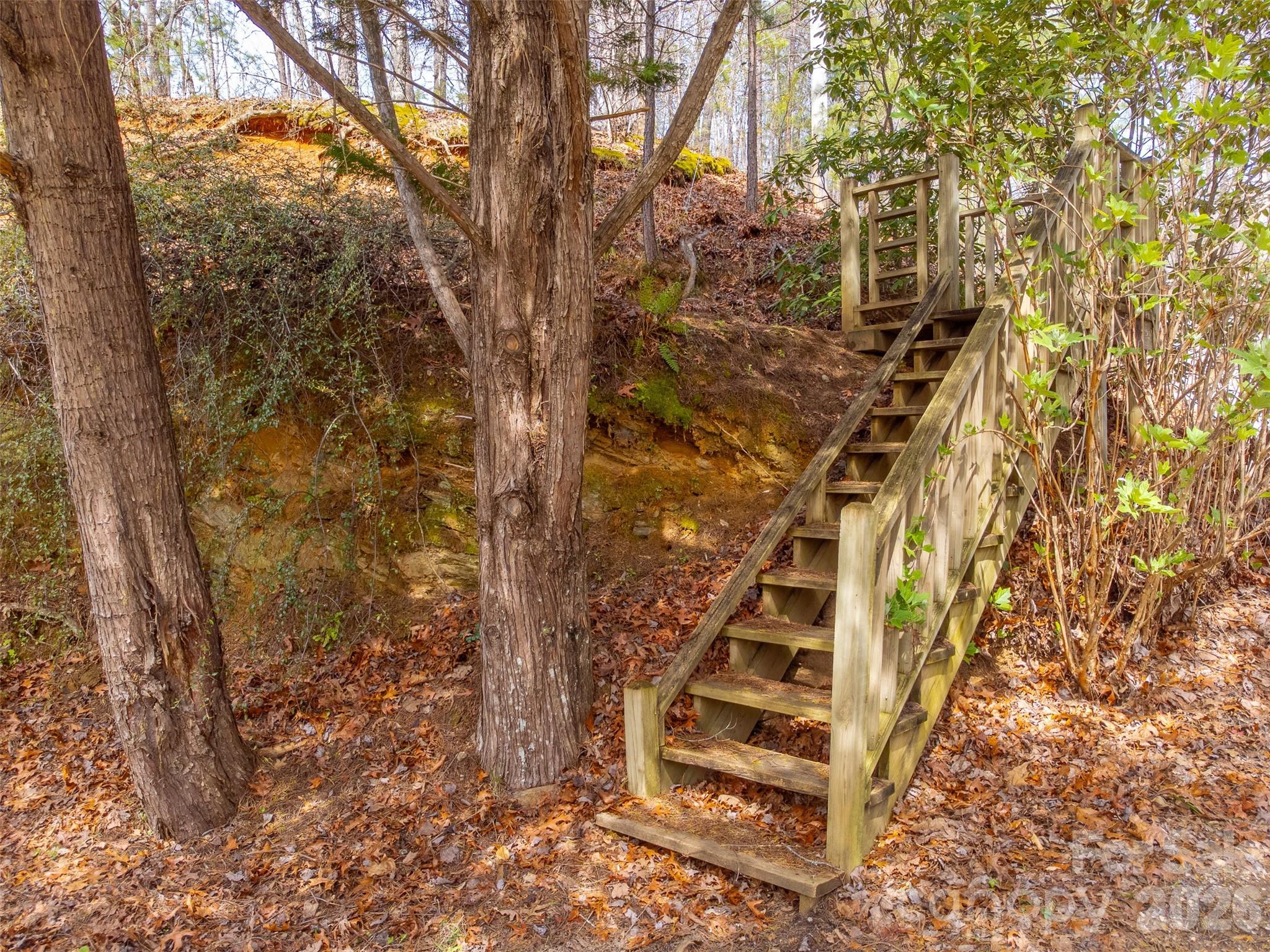 183 Ridge Place — Bryson City