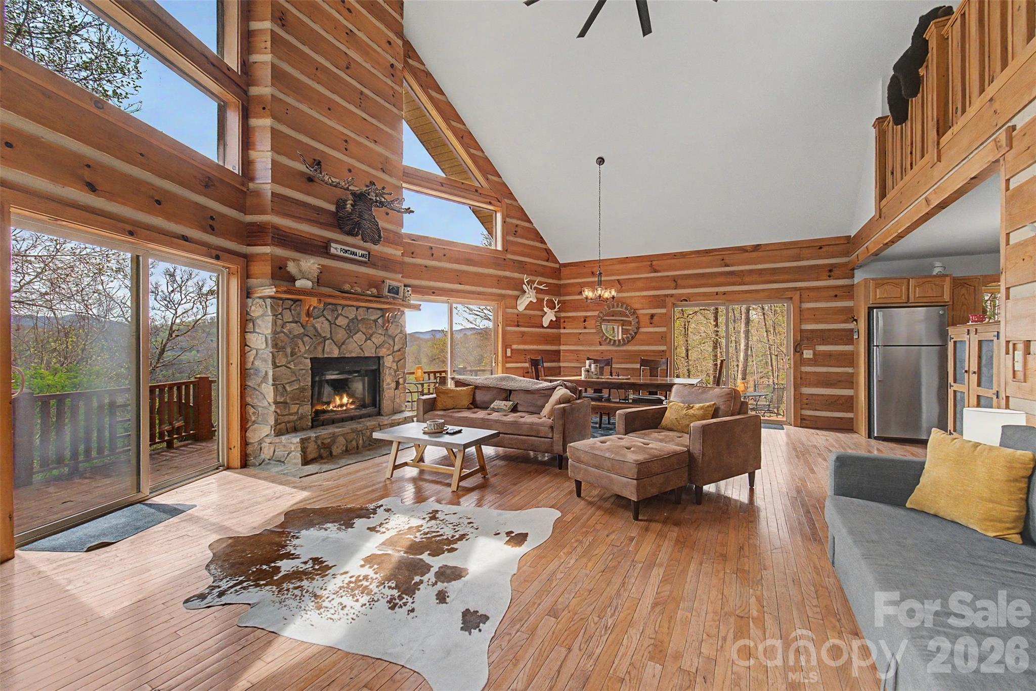 183 Ridge Place — Bryson City