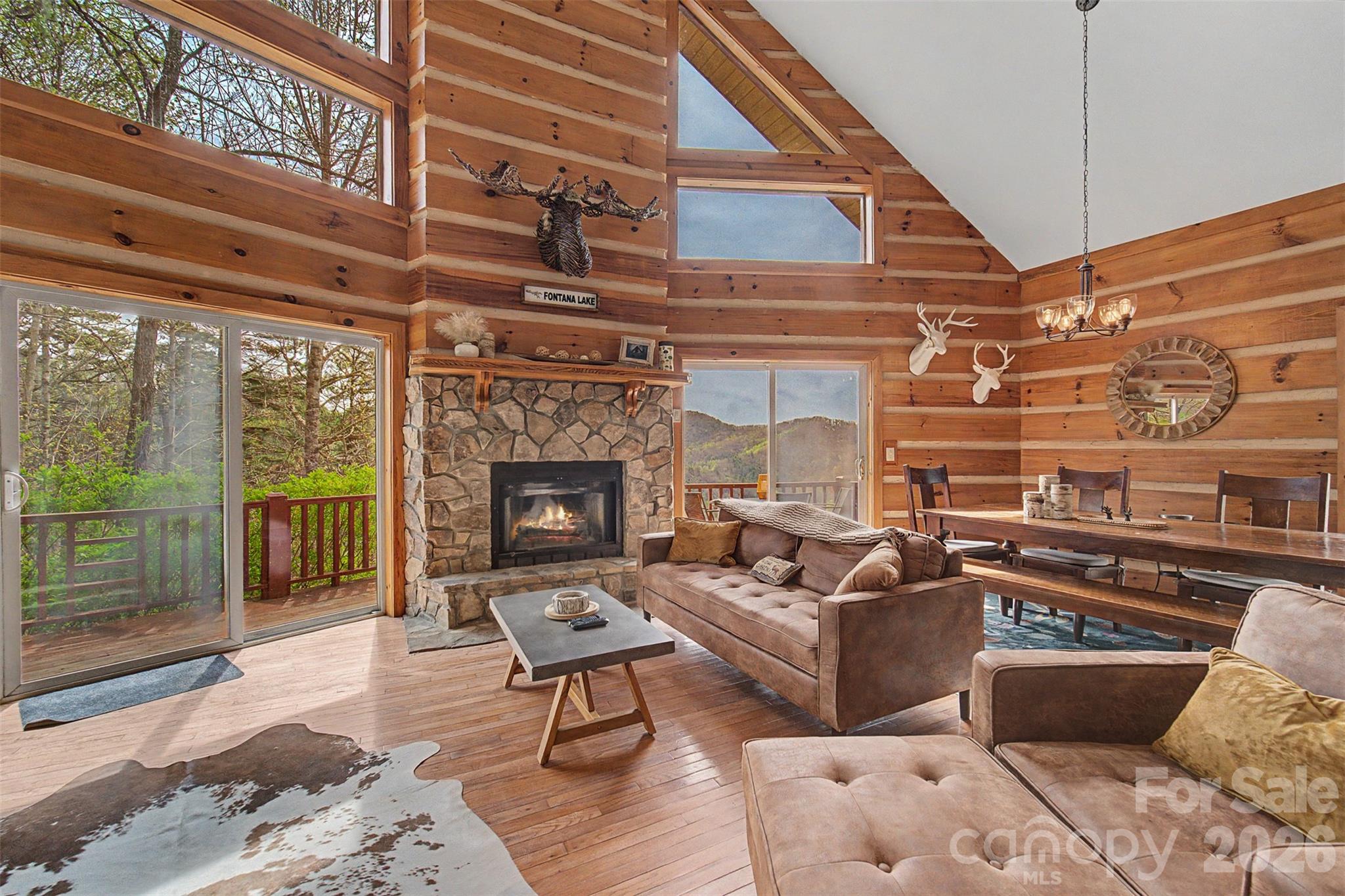 183 Ridge Place — Bryson City