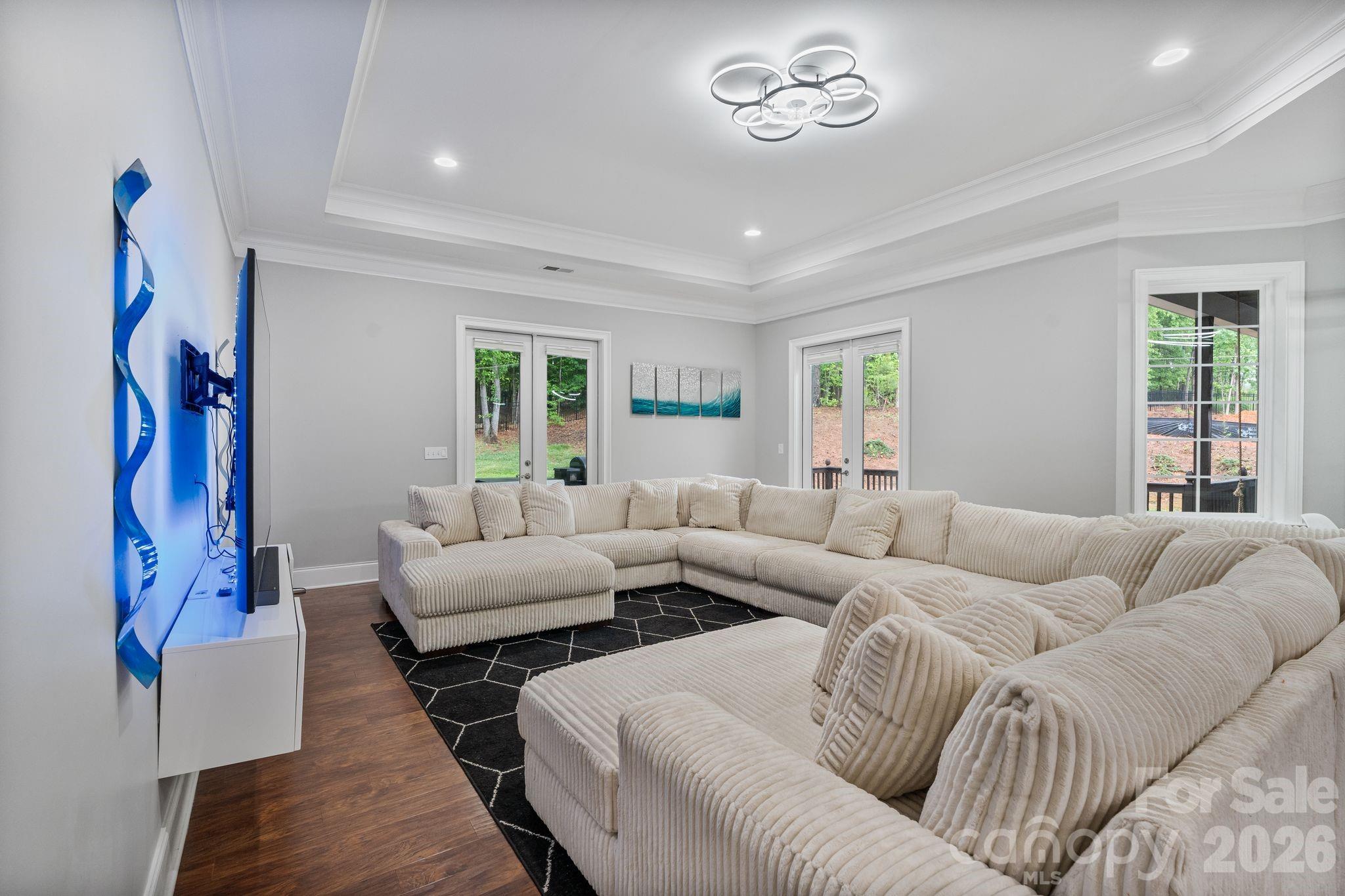 7575 Cottonwood Drive — Denver