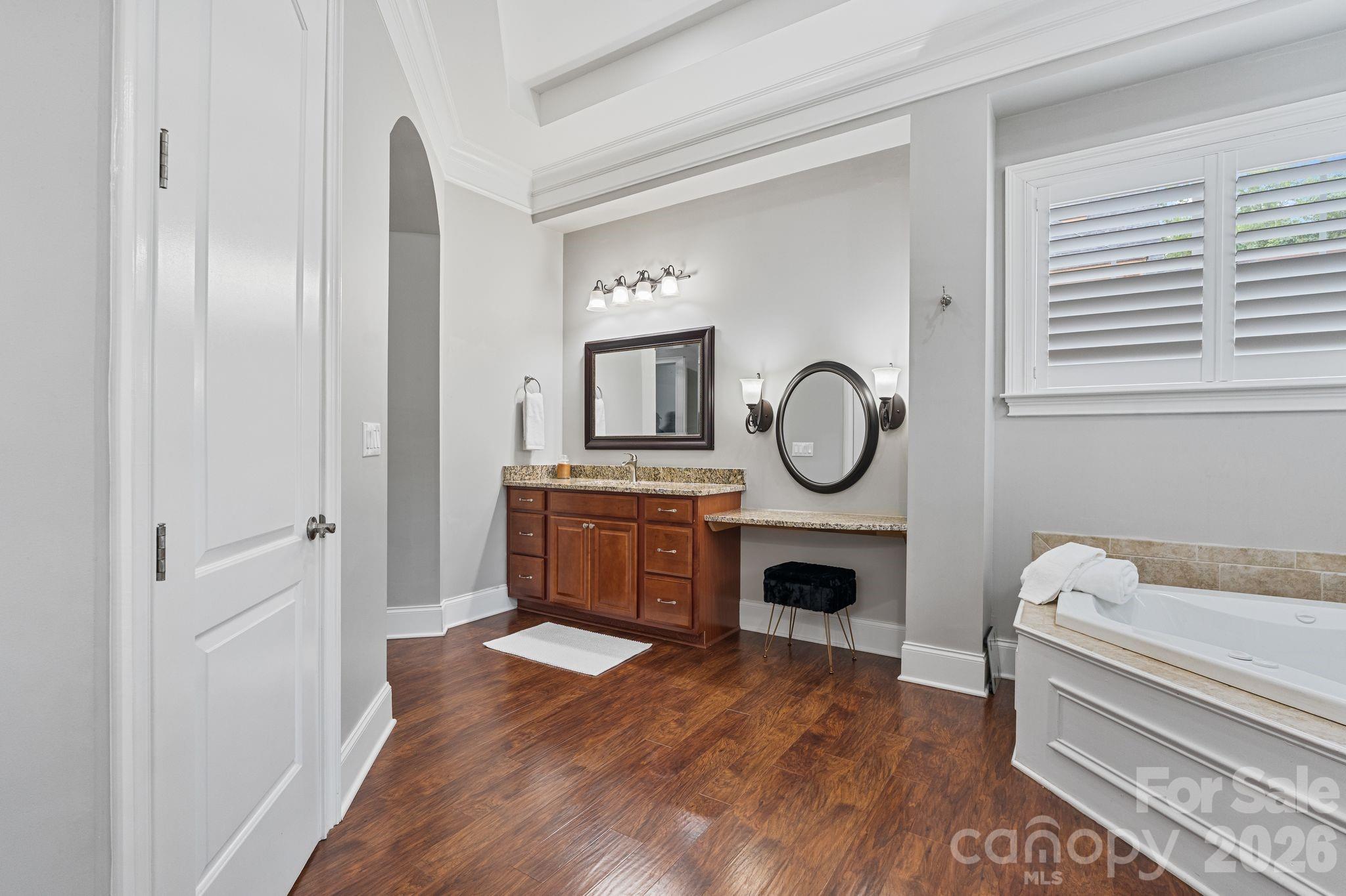 7575 Cottonwood Drive — Denver