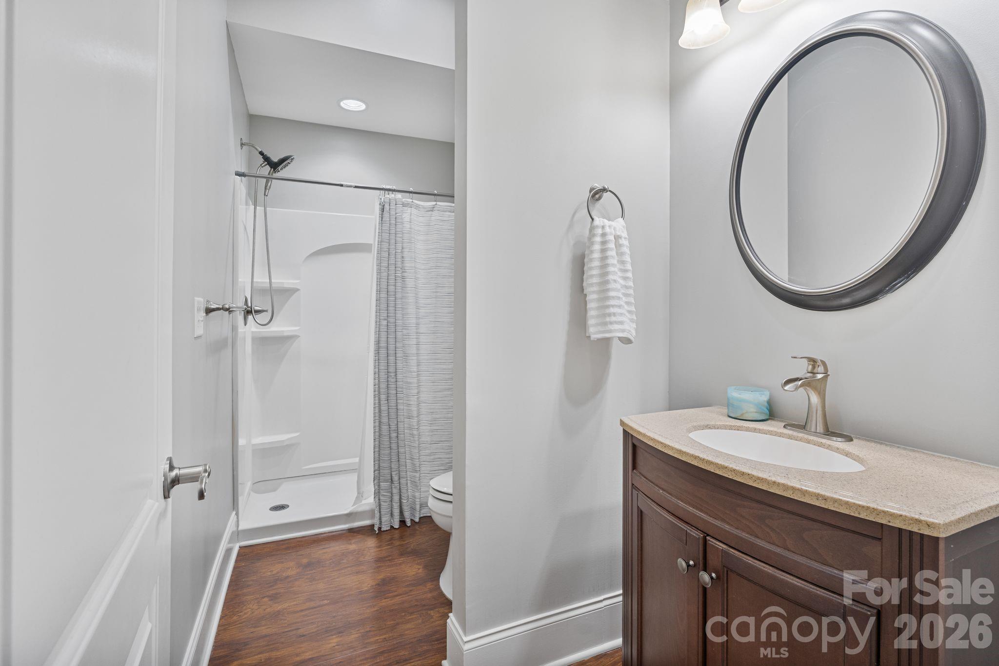 7575 Cottonwood Drive — Denver