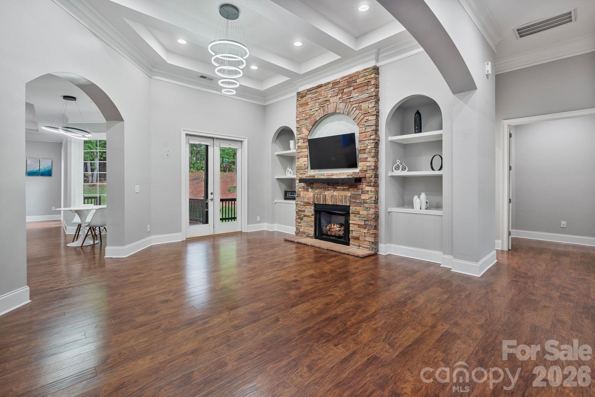 7575 Cottonwood Drive — Denver