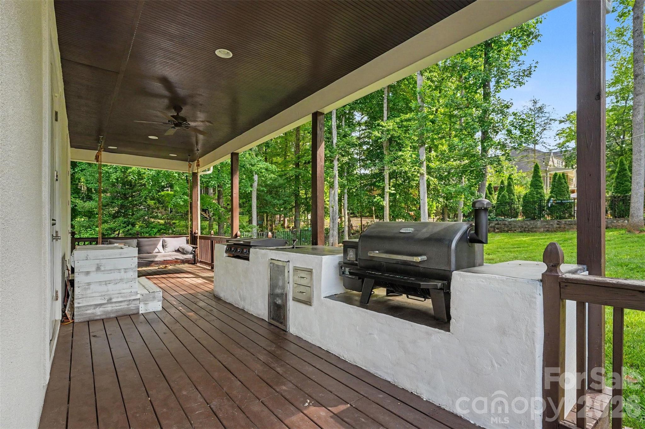 7575 Cottonwood Drive — Denver