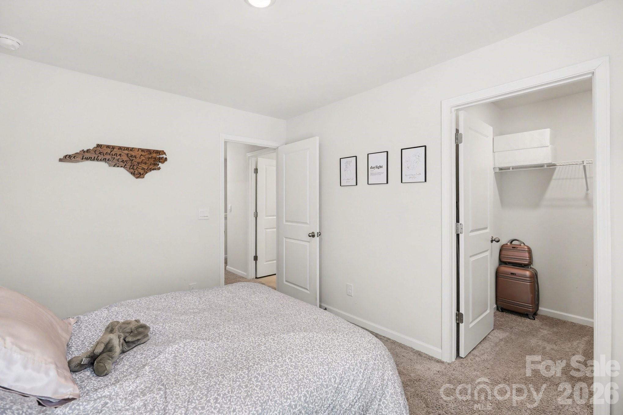 8133 Clairwood Drive — Charlotte