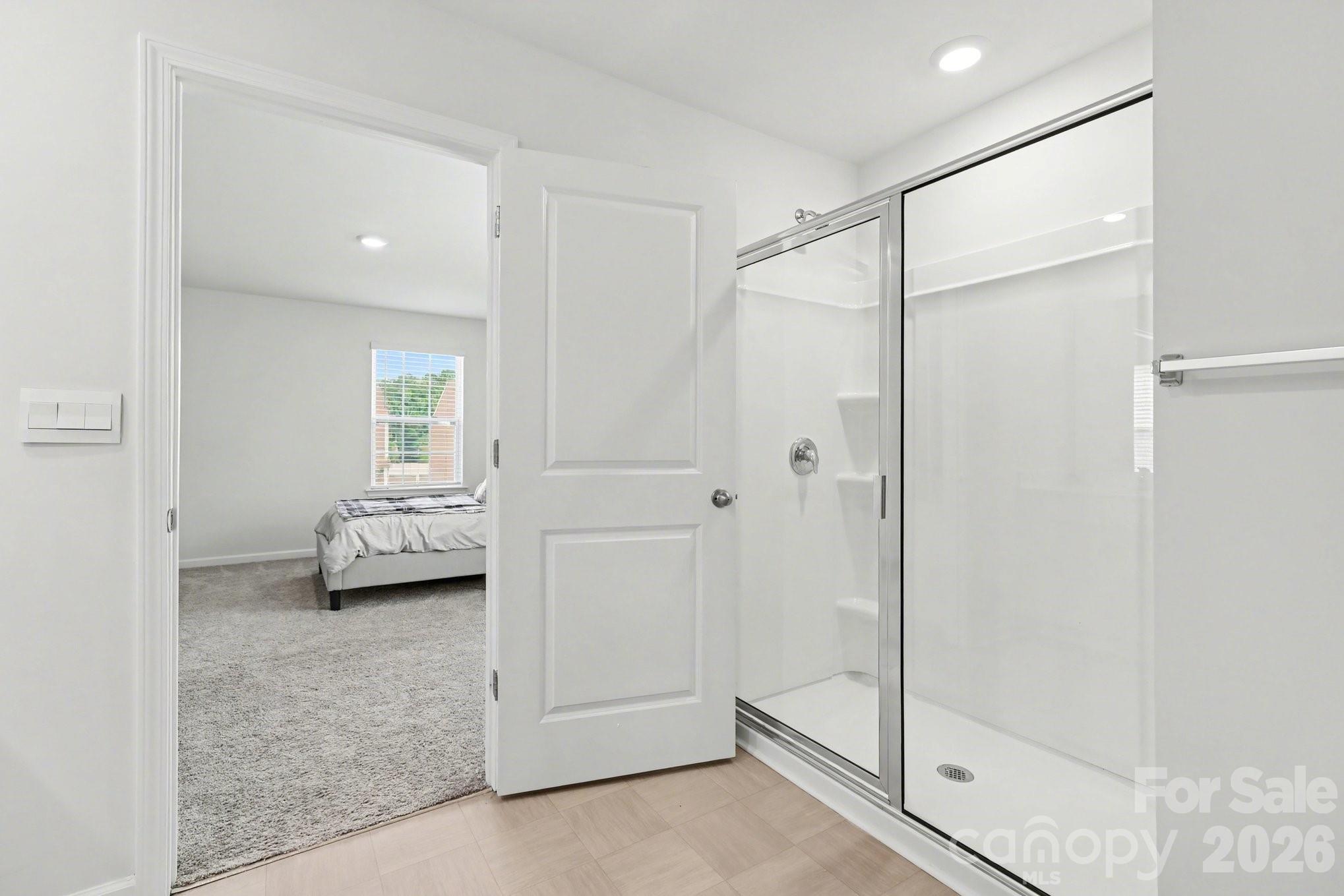 8133 Clairwood Drive — Charlotte