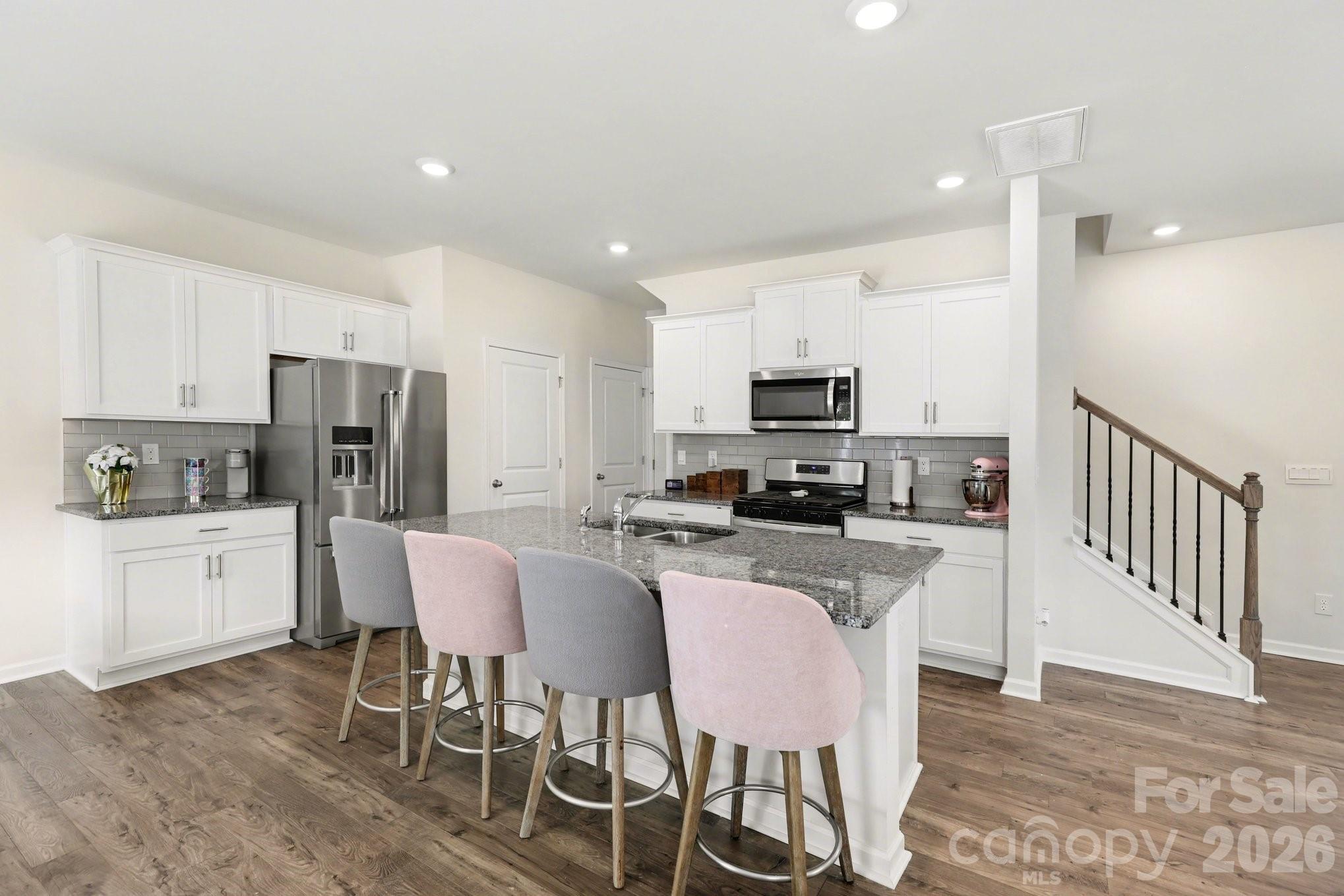8133 Clairwood Drive — Charlotte