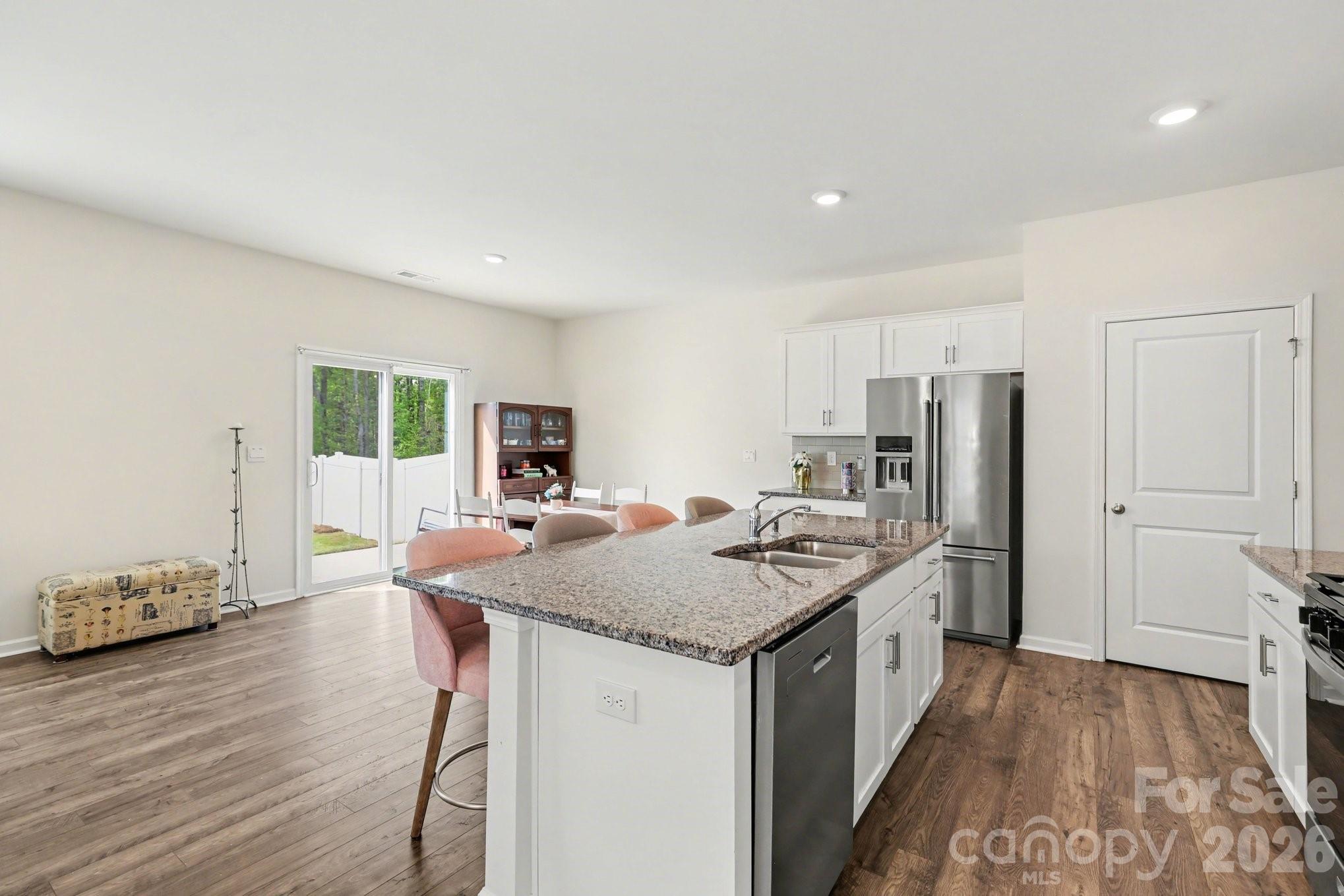 8133 Clairwood Drive — Charlotte