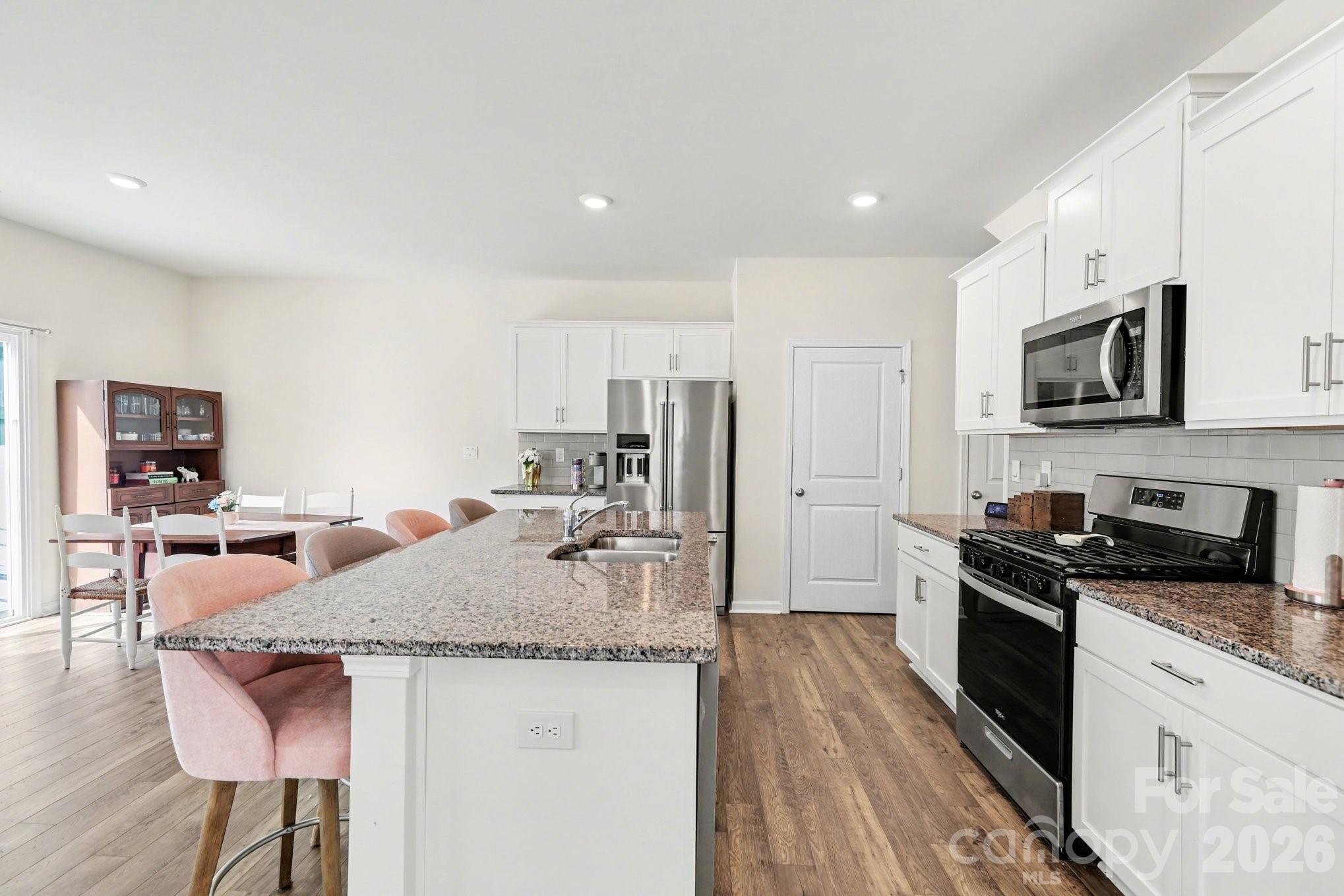 8133 Clairwood Drive — Charlotte