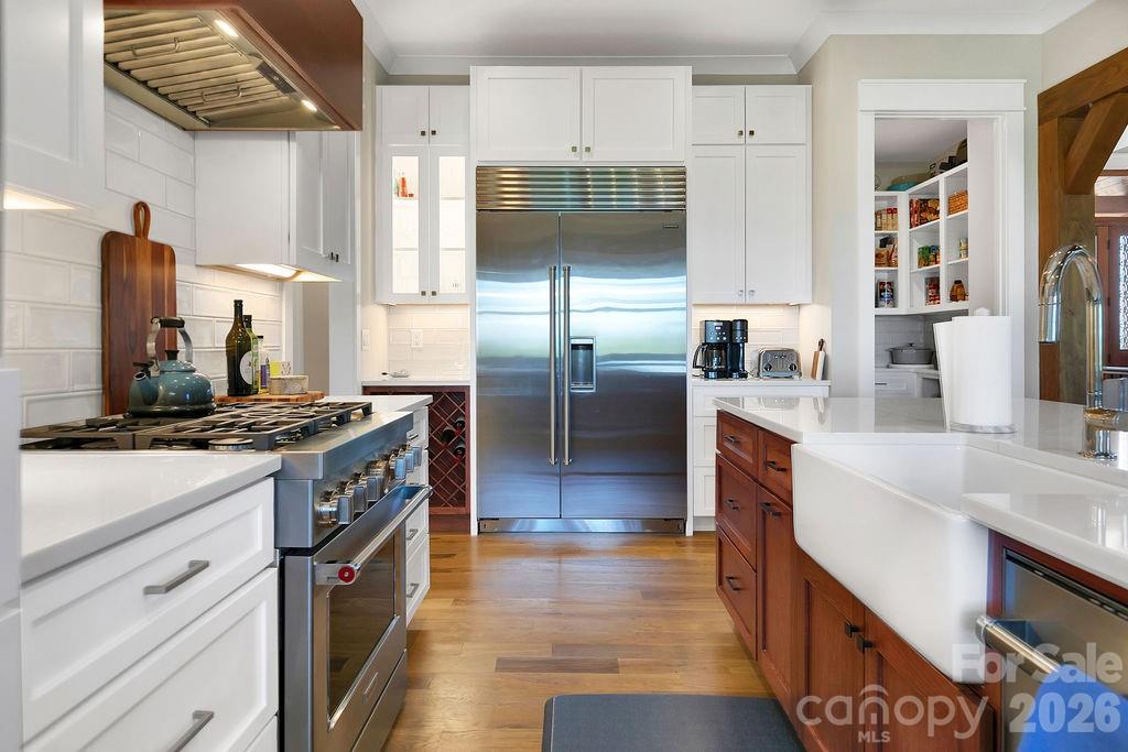 4454 Asheville Highway — Pisgah Forest