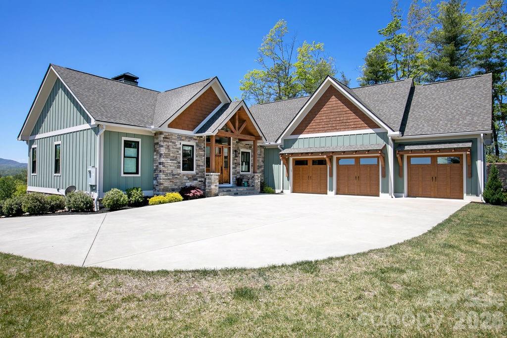 4454 Asheville Highway — Pisgah Forest