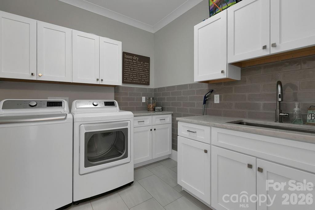 4454 Asheville Highway — Pisgah Forest