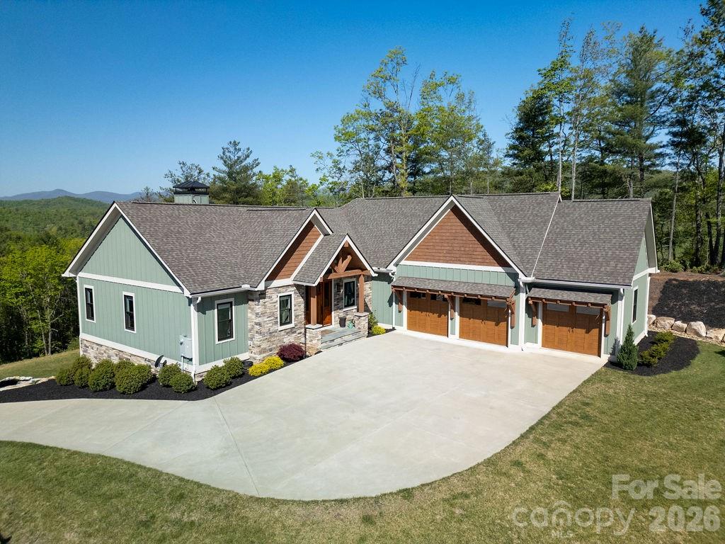 4454 Asheville Highway — Pisgah Forest